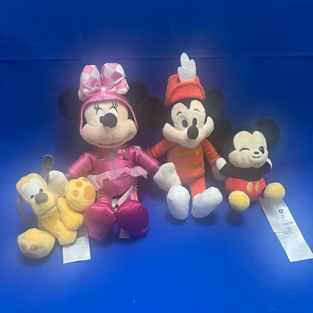 Disney Mickey/Minnie & Pluto plush toys - Picture 4 of 4
